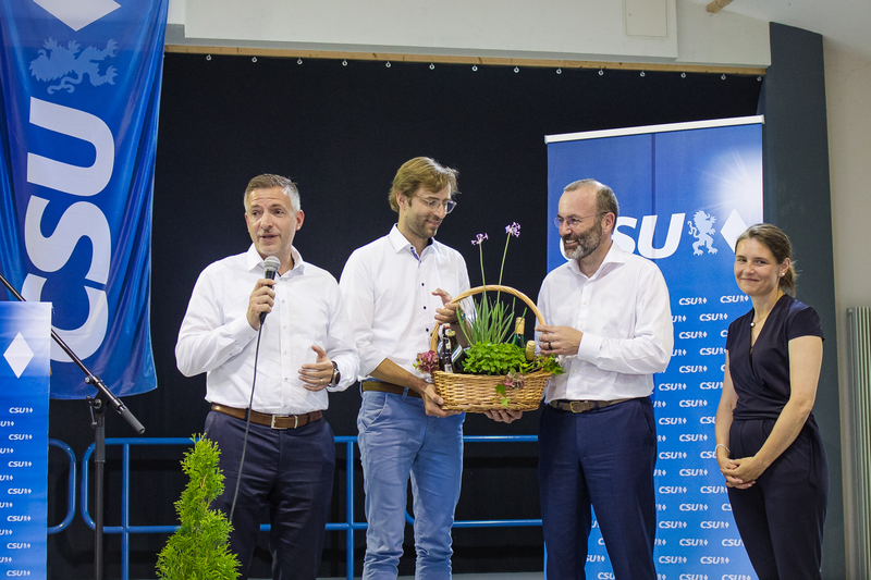 Manfred Weber zu Gast beim Sommerempfang des CSU-Kreisverbandes in Altfeld