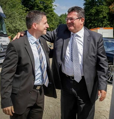 Ankunft von Staatssekretär Franz Josef Pschierer zum Spatenstich an der Schleuse Rothenfels