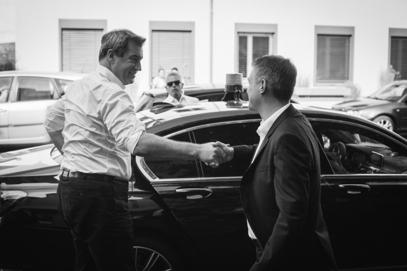 Ankunft von Ministerpräsident Dr. Markus Söder in Marktheidenfeld zu "Söder persönlich" im Luitpoldkino